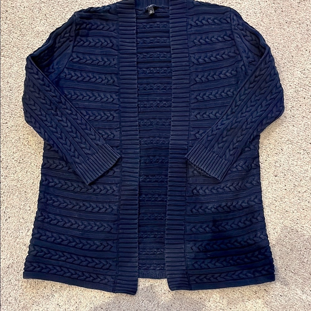 Navy blue Talbots 3/4 sleeve sweater